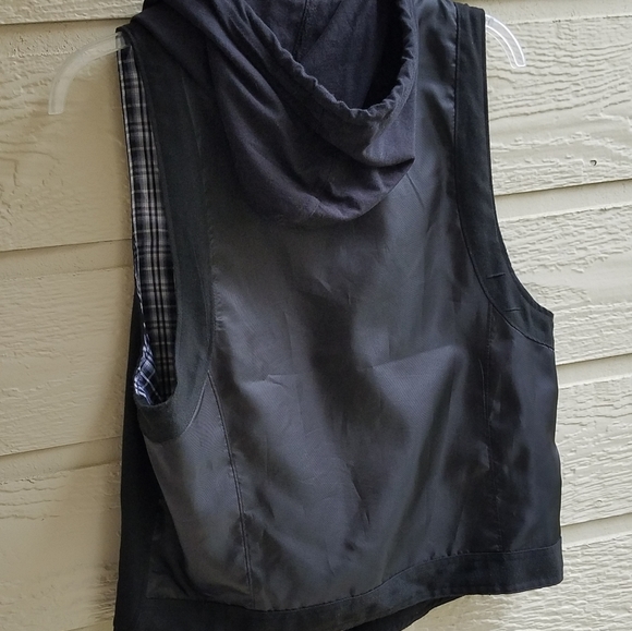 Sovereign Code hooded lucas vest size Medium - Picture 7 of 8